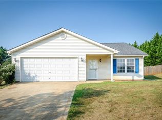 104 Bragg Dr, Williamston, SC 29697