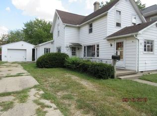 423 N Locust St, Urbana, OH 43078