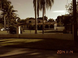 354 NE 156th St, Miami, FL 33162