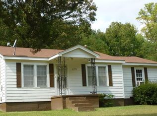 2770 Hicks Rd SW, Marietta, GA 30060