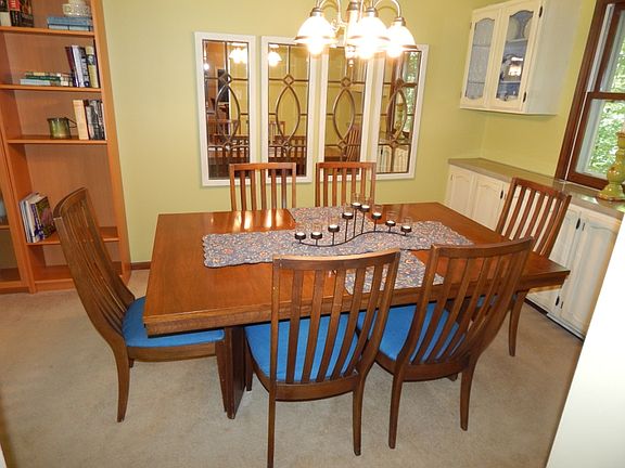 4th image of 10207 Old Orchard Dr