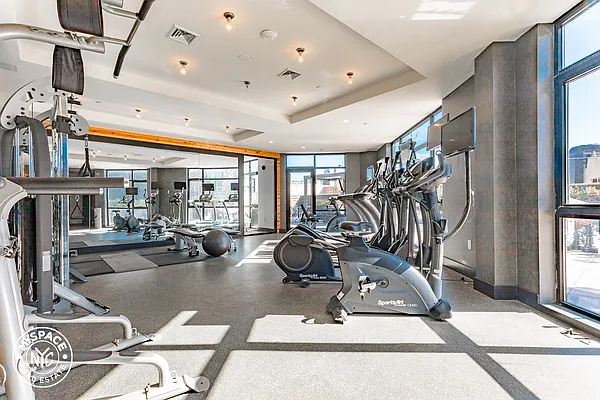 Rented by MySpaceNYC | media 59