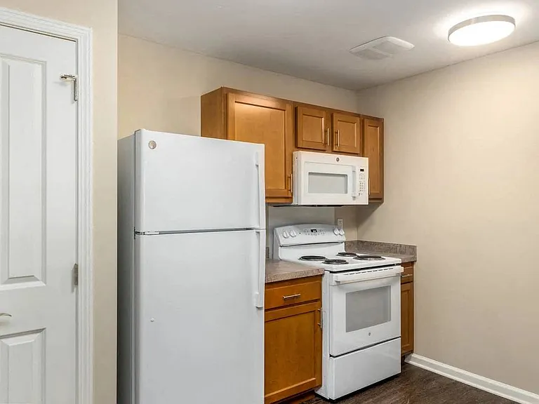 Hobbs Greene Senior Living — Photo 9