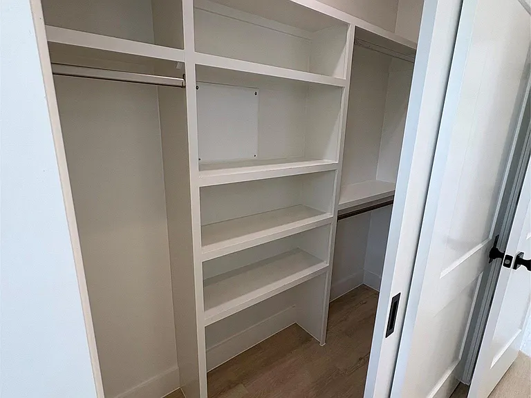 1800 Crown Dr #2 — Photo 11