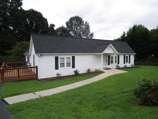 1st image of 1244 Fairmont Dr