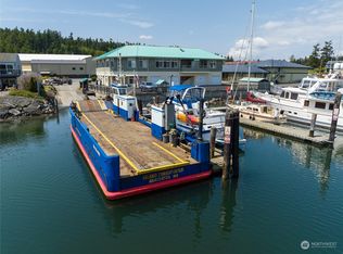 1909 Skyline Way STE 102, Anacortes, WA 98221