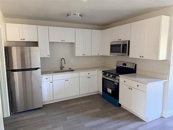 2nd image of 1869 W Freeman Pl