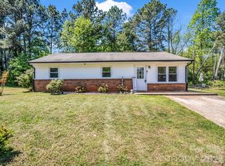 131 Winchester Dr, Ellenboro, NC 28040
