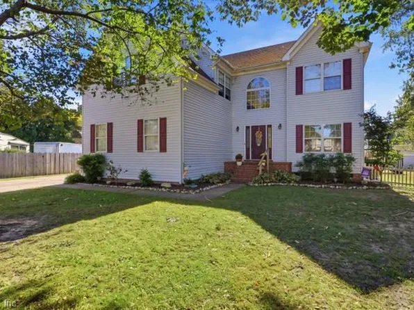 806 Crosswood Ct, Chesapeake, VA 23322
