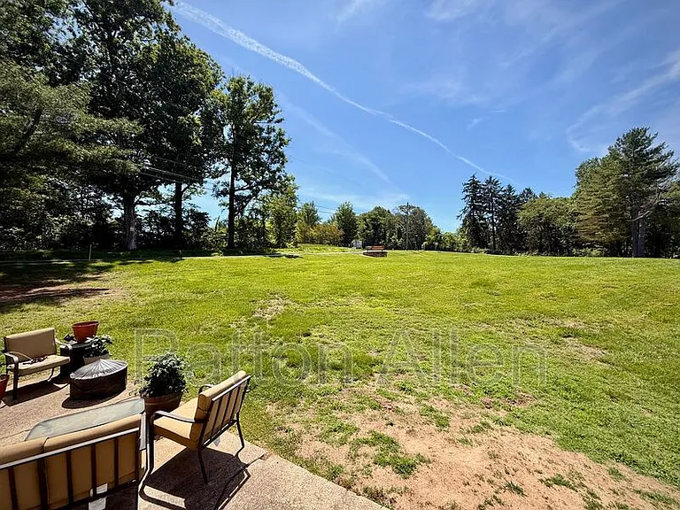 2 Dawnwood Cir — Photo 15