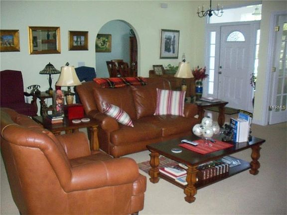 5th image of 1962 NE Voss Oaks Cir