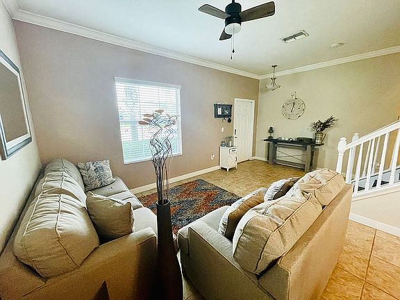 5th image of 1855 Thetford Cir