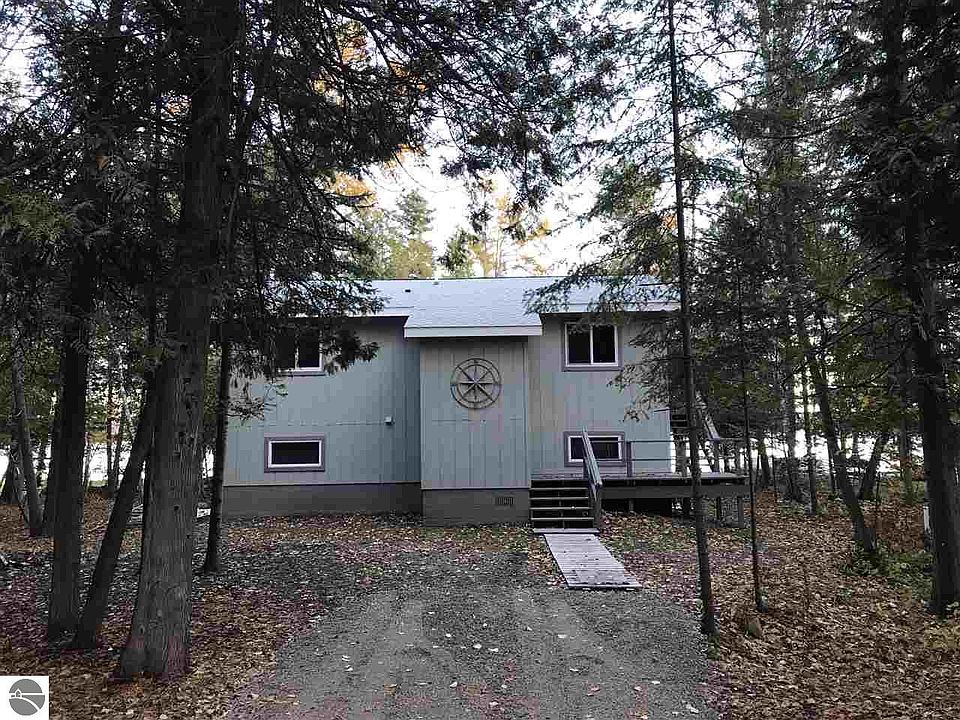 1st image of 323 N West Torch Lake Dr