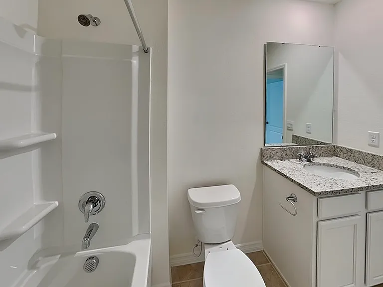 1004 Brooklet Dr — Photo 14
