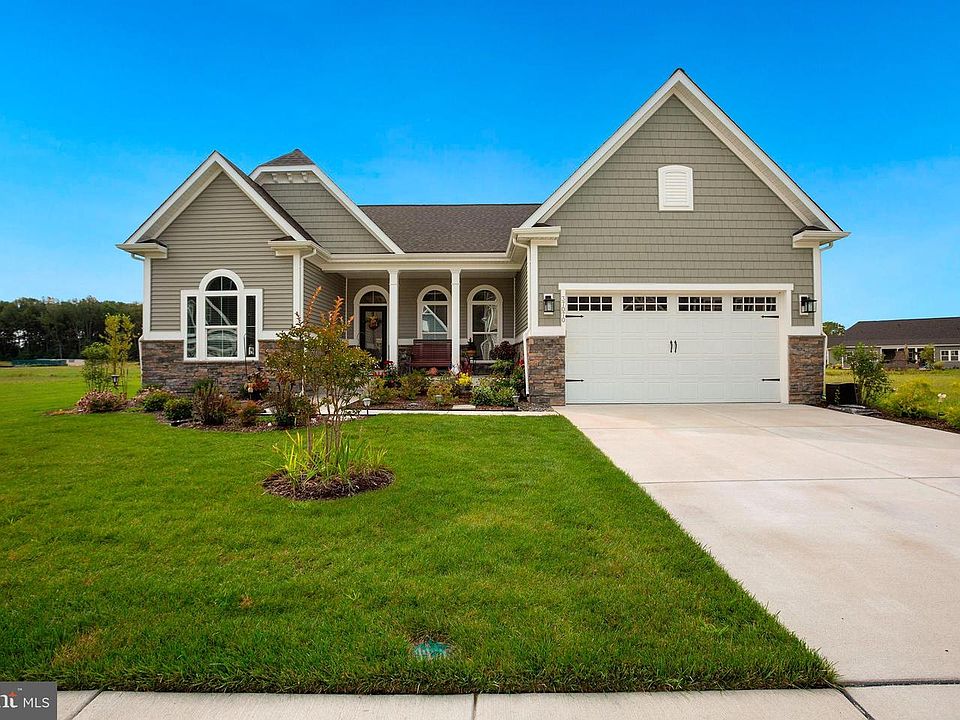 1st image of 37070 Seagrove Way