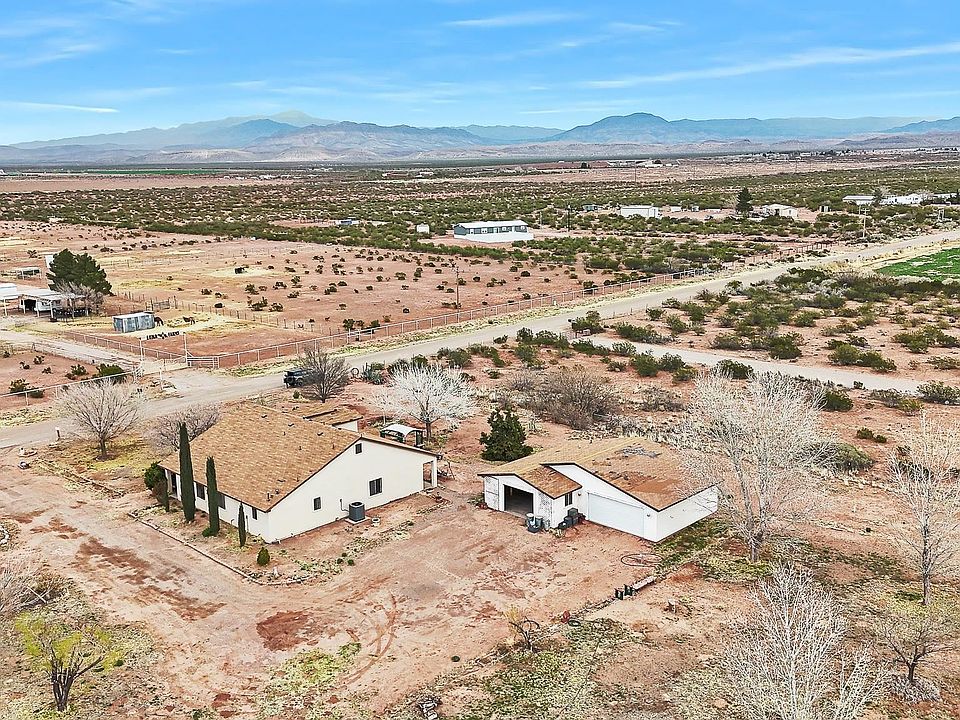 1st image of 98 Derbyshire Rd