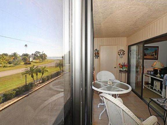 4th image of 14459 River Beach Dr APT A106