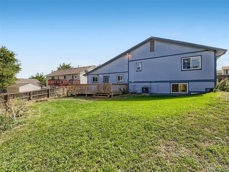 Large Fenced in Yard