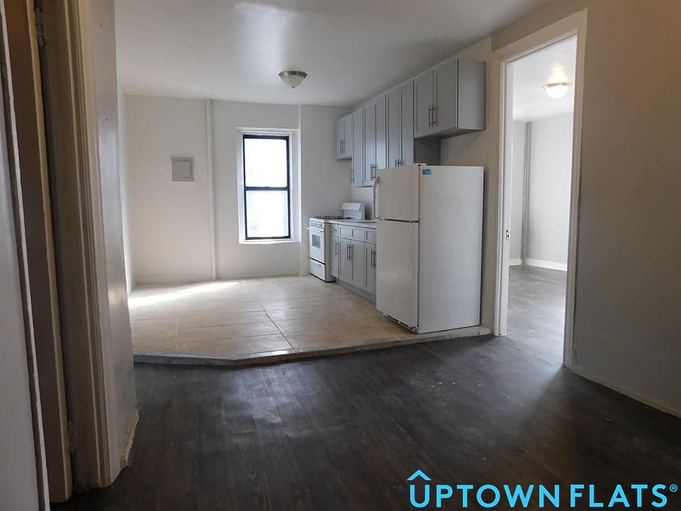 1st image of 2600 Creston Ave APT 3D