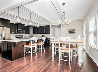 5018 Stonehill Ln, Matthews, NC 28104