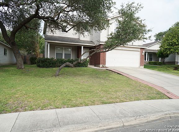 2nd image of 5911 Twin Oaks Dr