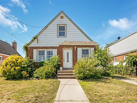 2nd image of 30 Viola Street