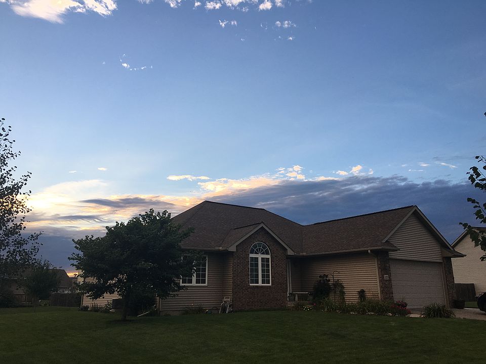 1st image of 525 Troon Ct