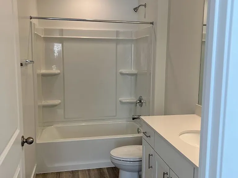 519 May St — Photo 9
