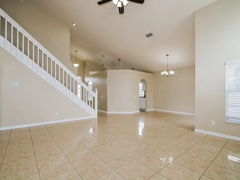 8603 Fort Jefferson Blvd — Photo 5