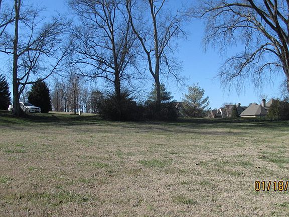 3rd image of 3618 Edgewater Way
