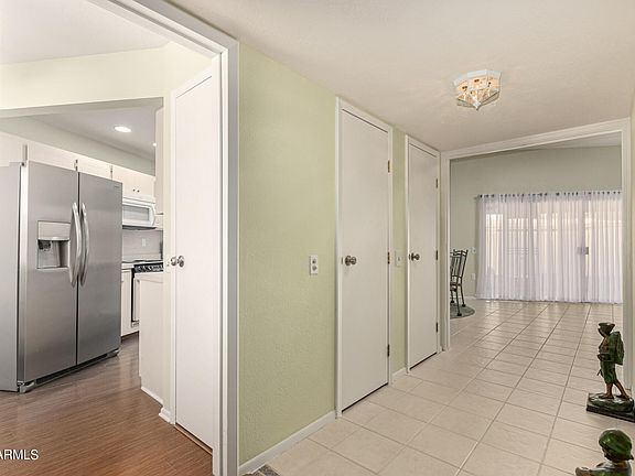3rd image of 17265 N DEL WEBB Boulevard