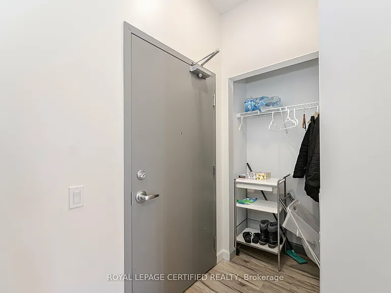 77 Leland St #108 — Photo 5