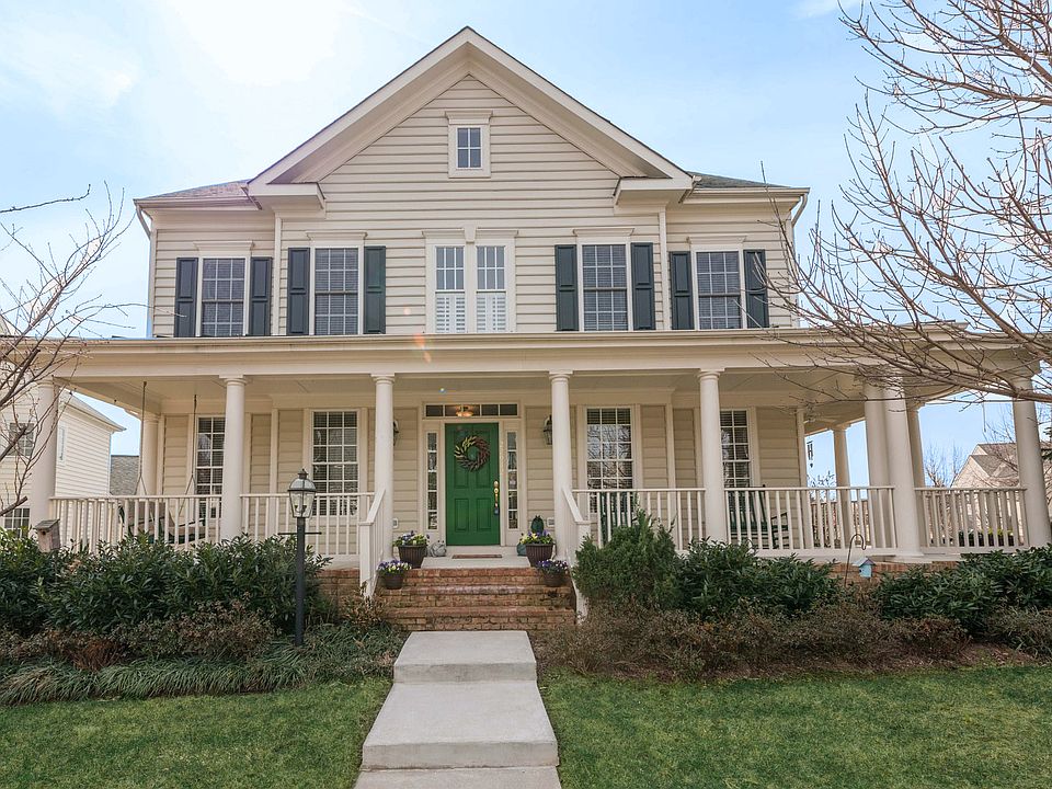 1st image of 22942 Goldenrod Dr
