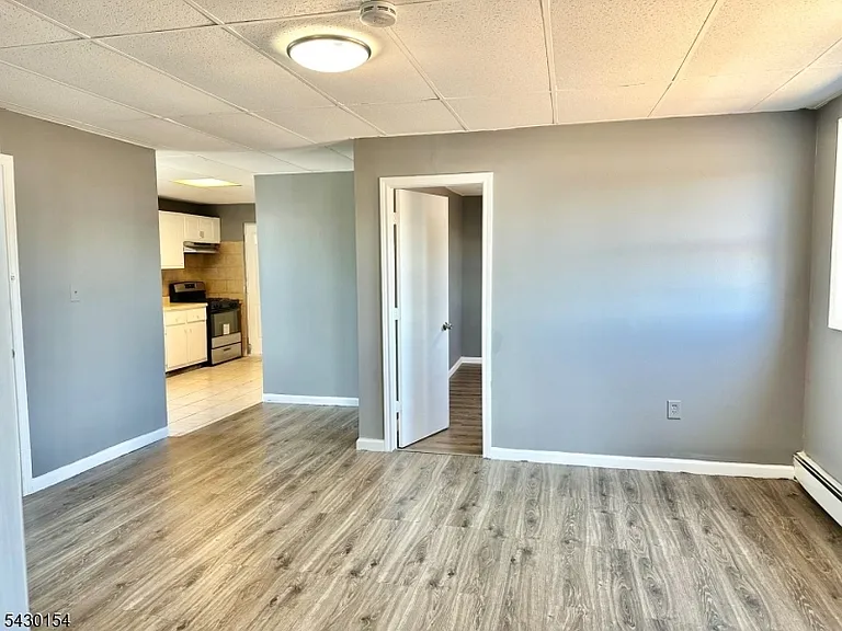 841 Rebecca Pl — Photo 2
