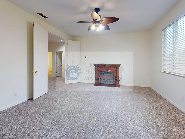 3404 Lovotti Ct — Photo 13
