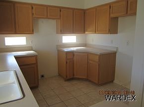 4th image of 2240 San Juan Dr