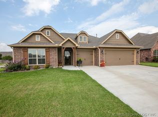 14140 E 91st St, Owasso, OK 74055