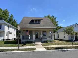420 N Mulberry St, Churubusco, IN