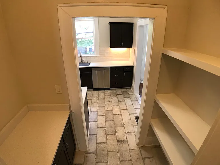 955 Myrtle St NE — Photo 15