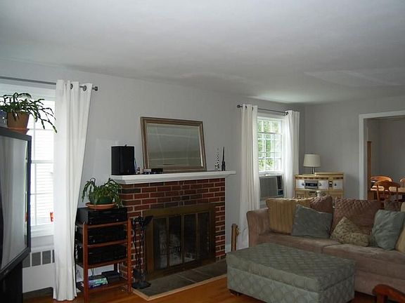 Living room with fireplace