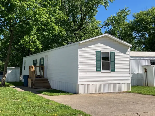 122 Juniper Dr #122, Mount Vernon, IL 62864
