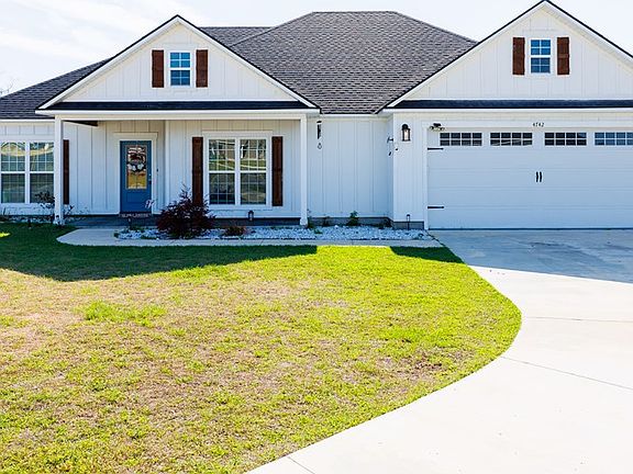 2nd image of 4742 Forrest Oak Ln