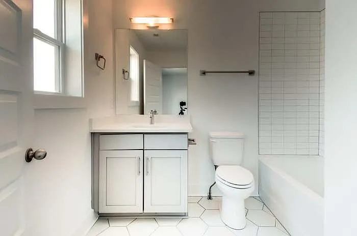 700 James Ave #8 — Photo 17