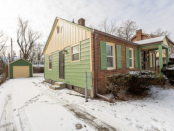 3rd image of 4411 E 34th St