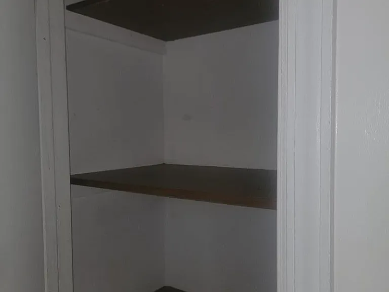 390 Lake Shr W #H — Photo 9