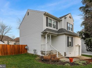 14 Greenknoll Blvd, Hanover, MD 21076