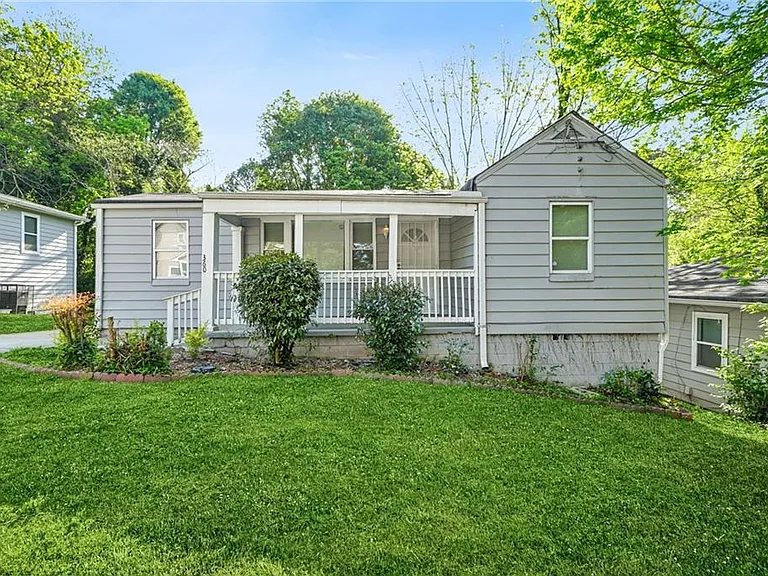 360 Betsy Ave SW — Photo 1