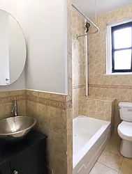 Rented by MOTION New York