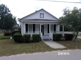 413 Maggie St, Odum, GA 31555