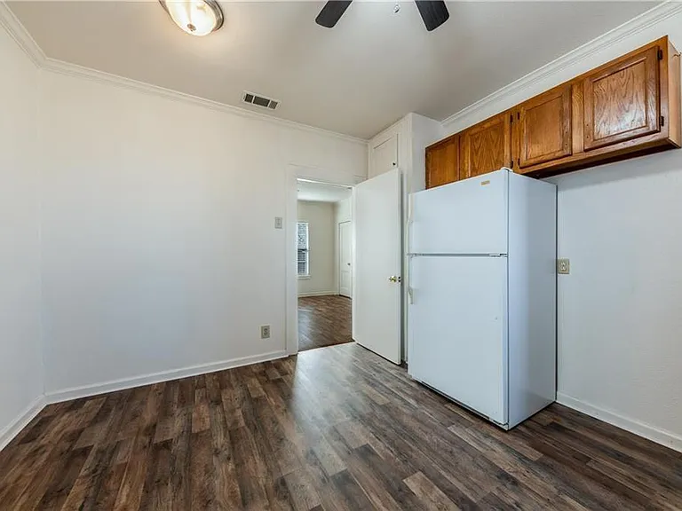 13817 Abrahamson Ct — Photo 13